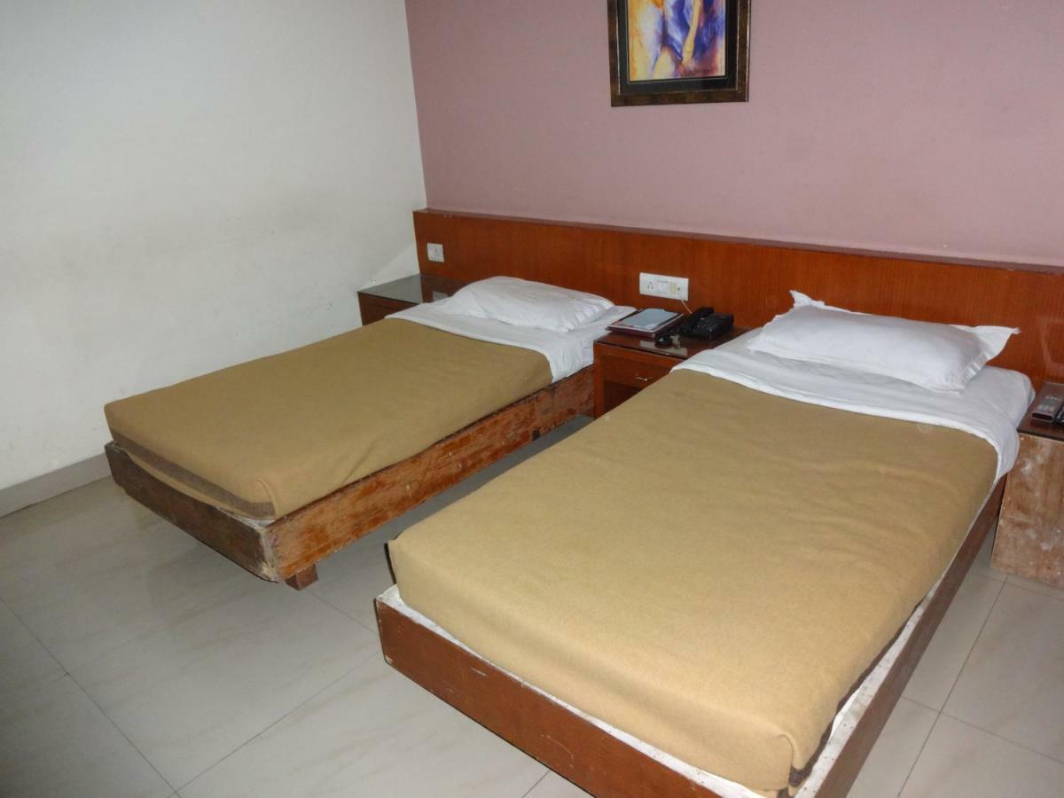 Hotel Amar Vilas Bhopal Bagian luar foto